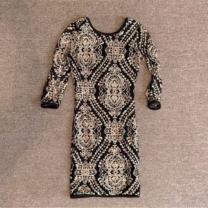 XS Egyptian Style Stretch Fitted Sequin Design Gold Black Dress Mini Scoop Neck
